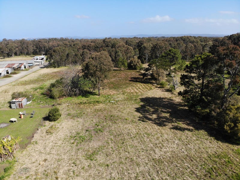 Town Acreage – Expressions of 7