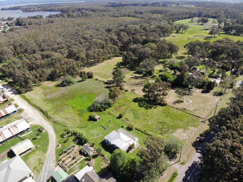 Town Acreage – Expressions of 8