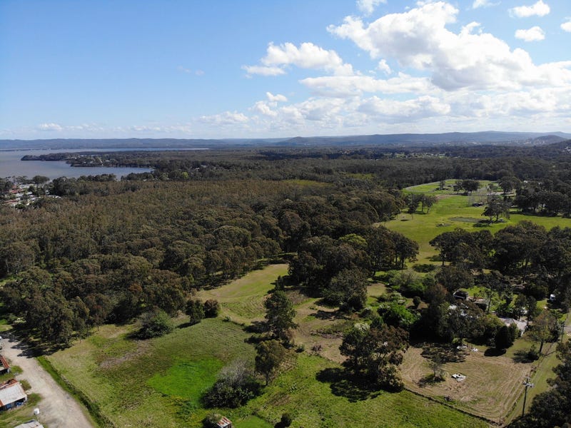 Town Acreage – Expressions of 9