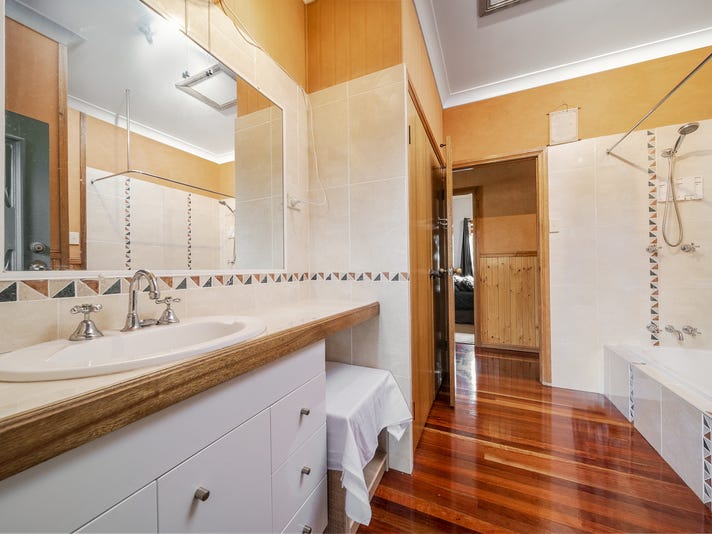 Rustic timber home on 1 14