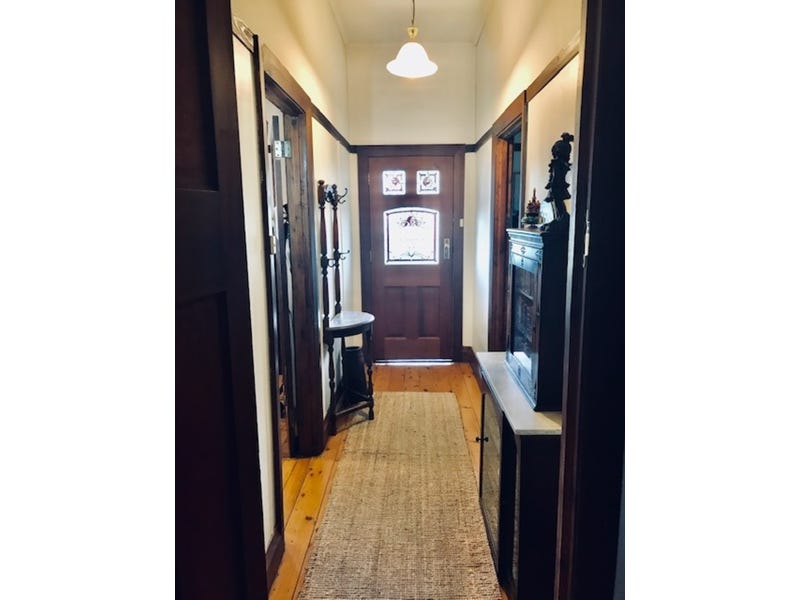 ‘Varwilla’ Classic Californian Bungalow 2