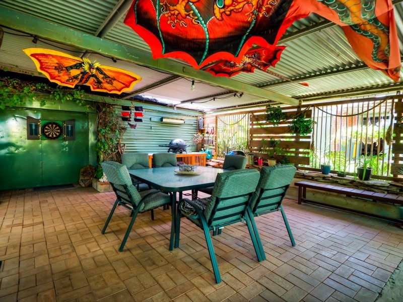 HIDDEN OASIS 5