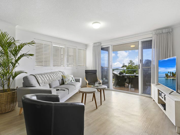Contemporary Living with Views 2