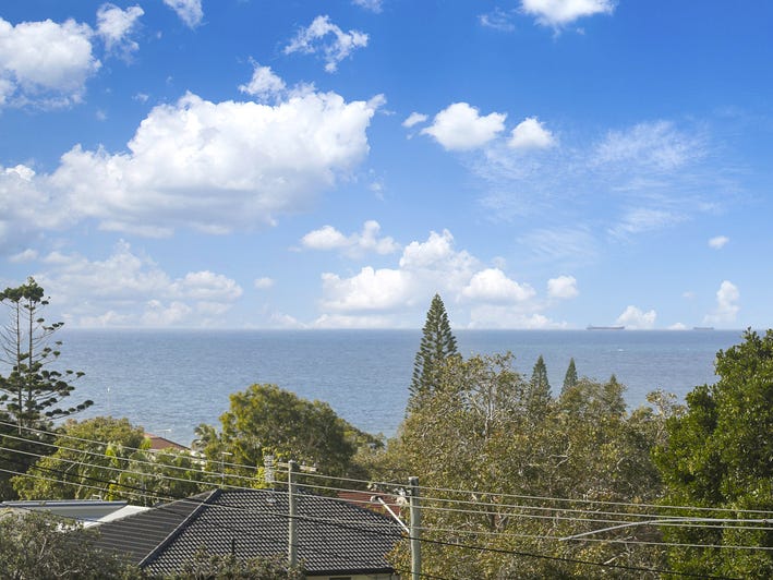 Contemporary Living with Views 4