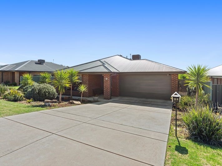 Located in a quiet neighbourhood with a rural outlook