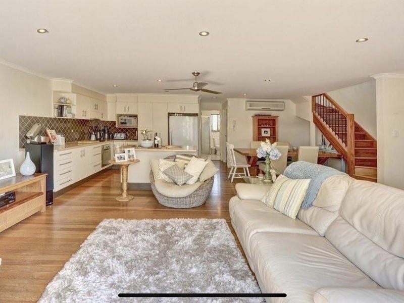 3 Bed Townhouse in Central 23