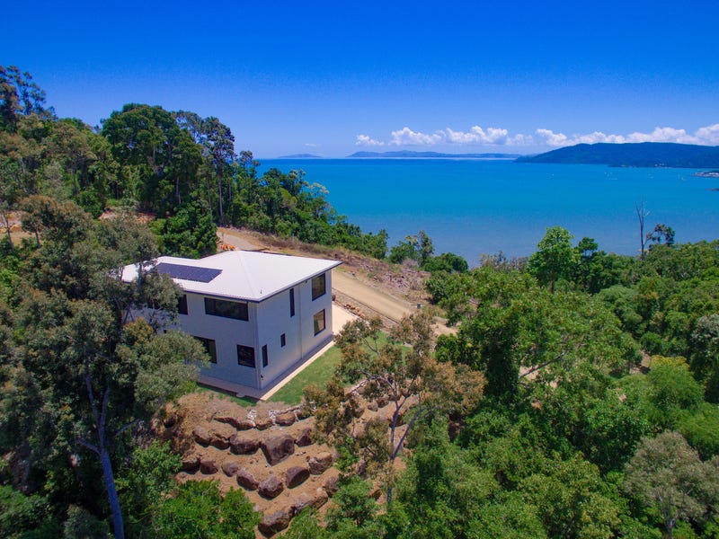 Great views in private estate 4