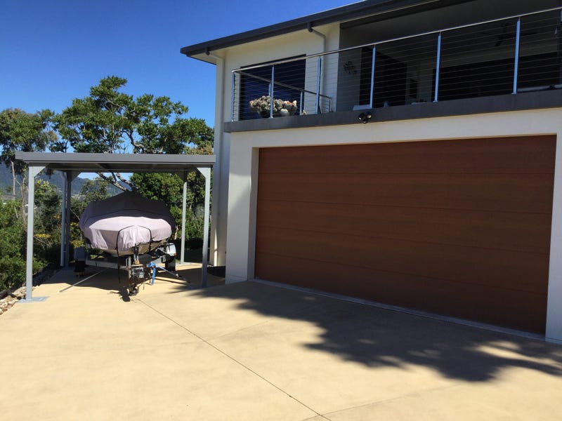 Great views in private estate 6