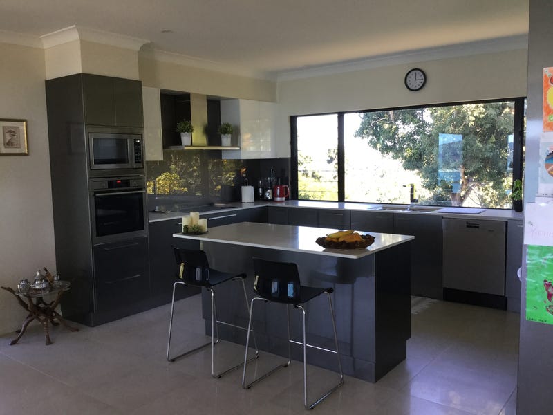 Great views in private estate 14