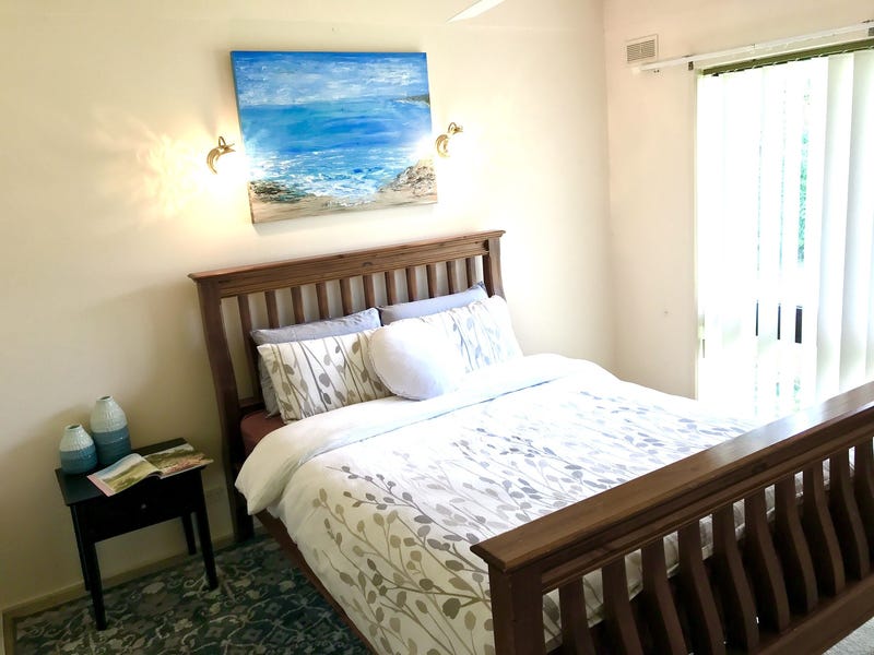 Walking distance to the Village 9