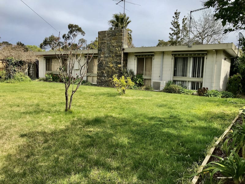 Walking distance to the Village 19