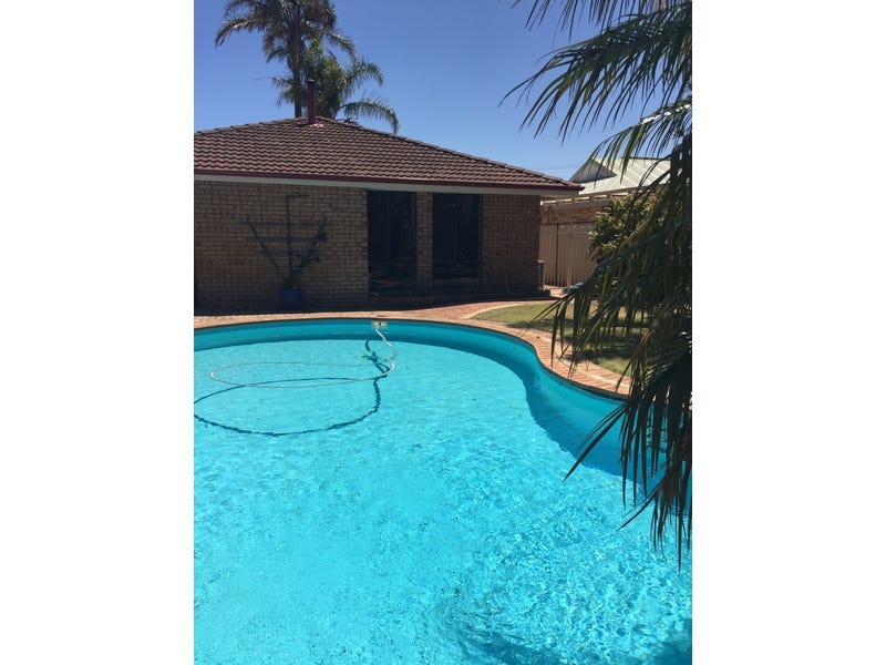 lovely family home in beachside 23