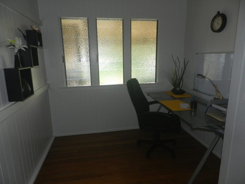 House for Sale Tropical Far 11