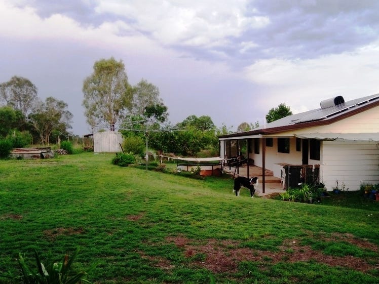 RURAL RESIDENTIAL FAR FROM THE 12