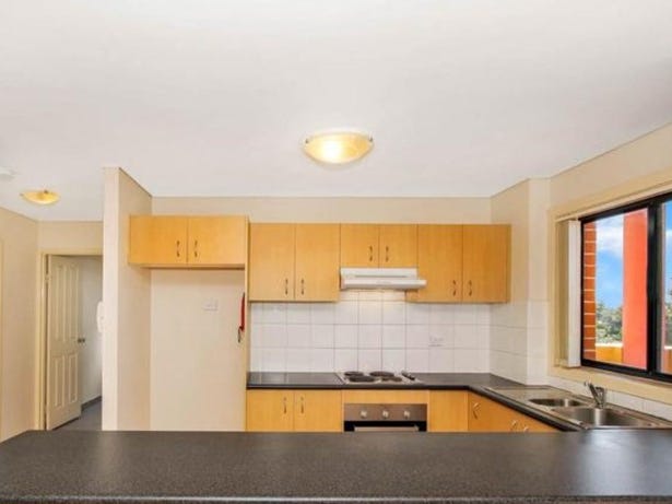 UNDER OFFER – $419000