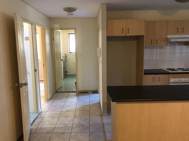 UNDER OFFER – $419000 9