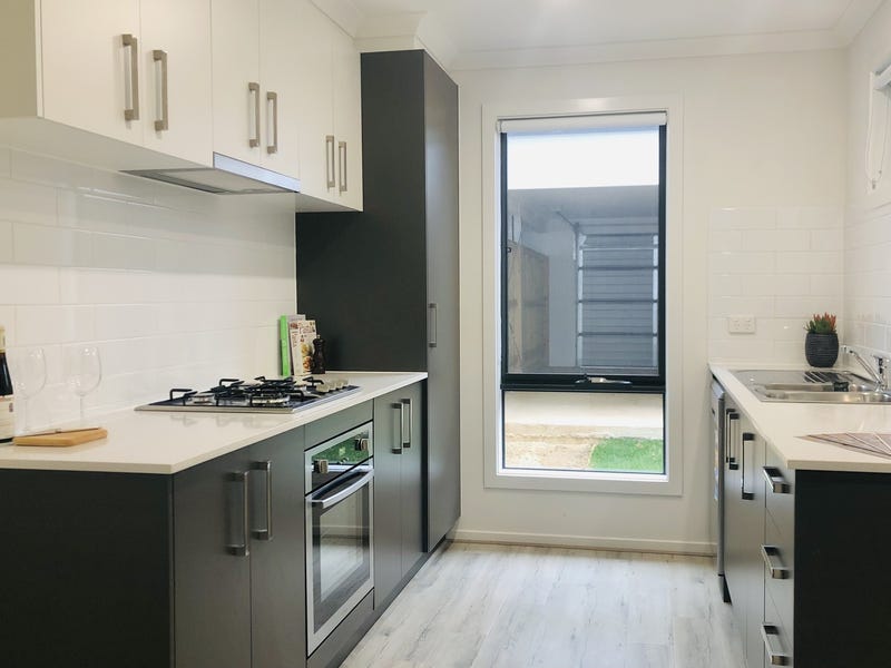 BRAND NEW 3 BEDROOM TOWNHOUSE 6