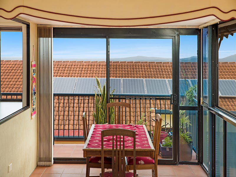 OFFERS OVER $595,000… 4