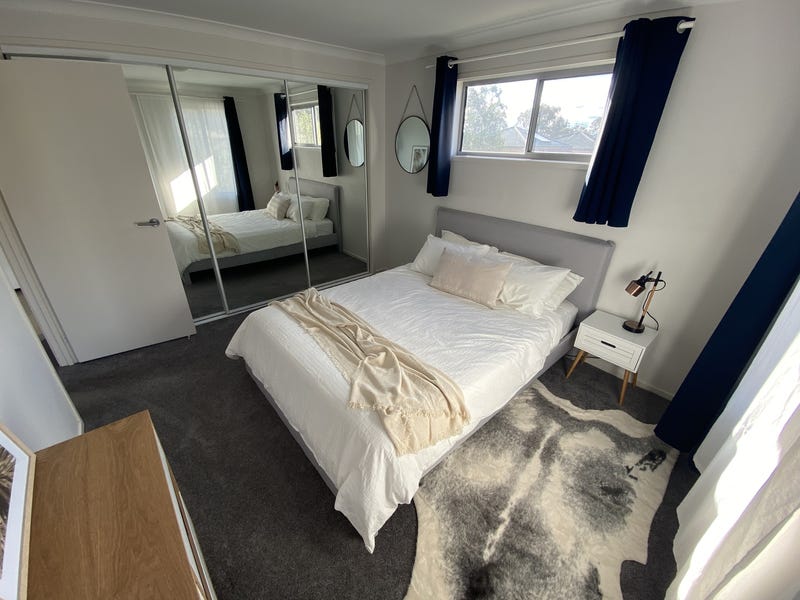 Beautifully furnished Inner North townhouse 7