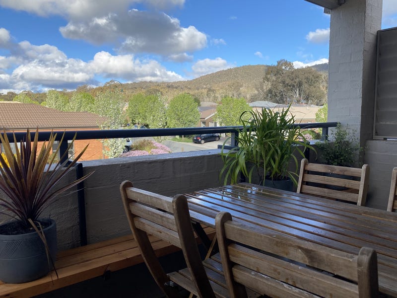 Beautifully furnished Inner North townhouse 10