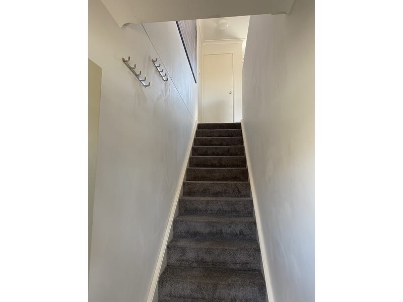 Beautifully furnished Inner North townhouse 11