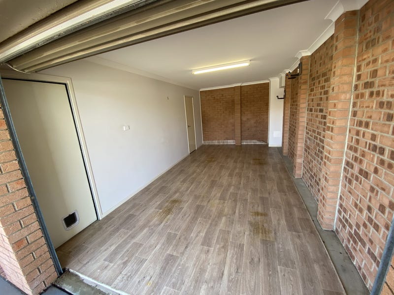 Beautifully furnished Inner North townhouse 12