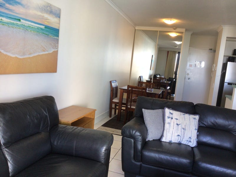 Broadbeach High floor Ocean Views 17
