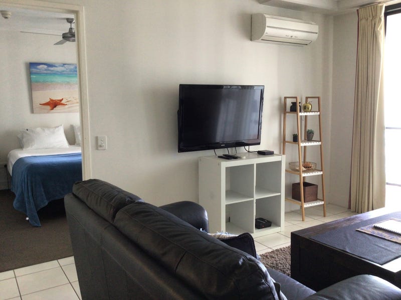 Broadbeach High floor Ocean Views 20
