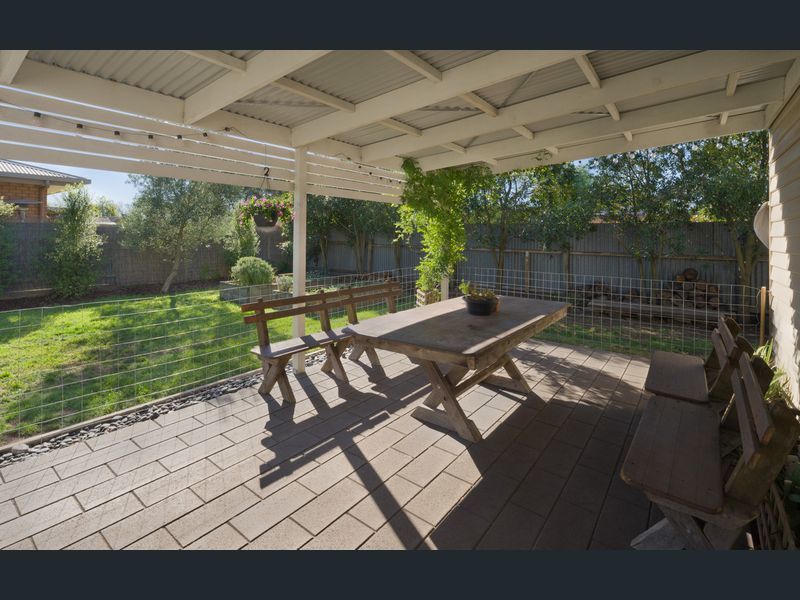 Beautiful 3 bedroom Home 6