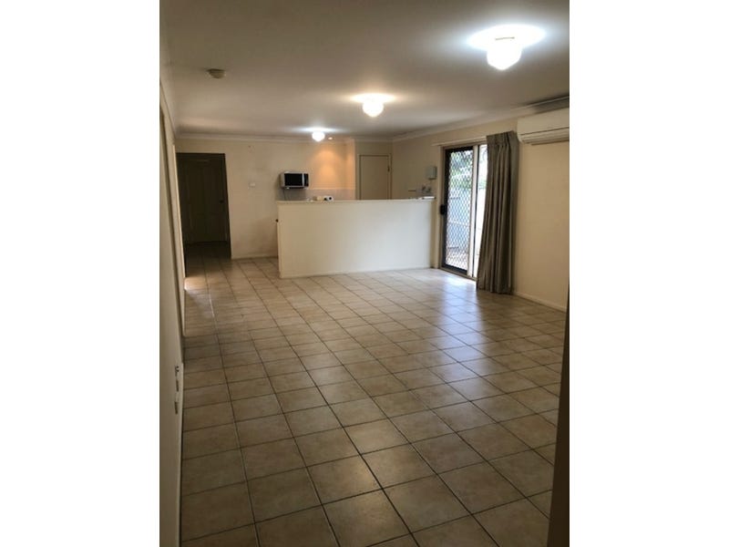 Prime Location!!! 7