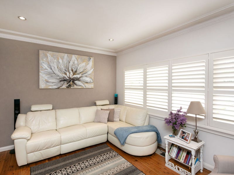 Quality double brick home in 7