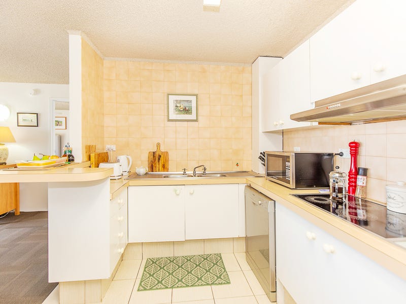 Marina Views, Broadwater Breezes 7