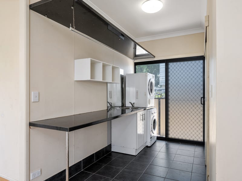 Spacious Family Home in Prime 7