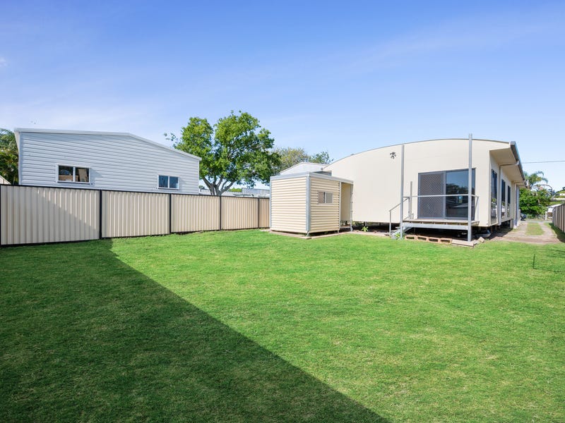 Spacious Family Home in Prime 12