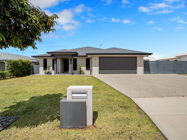 Executive home with massive shed!