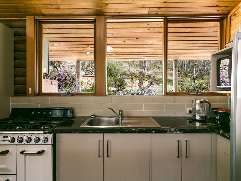 Quiet, Private Bush Lifestyle 8