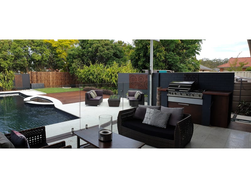 RESORT LIFESTYLE HOME 33