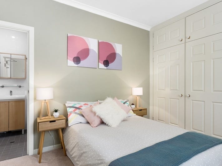 UNDER OFFER 15