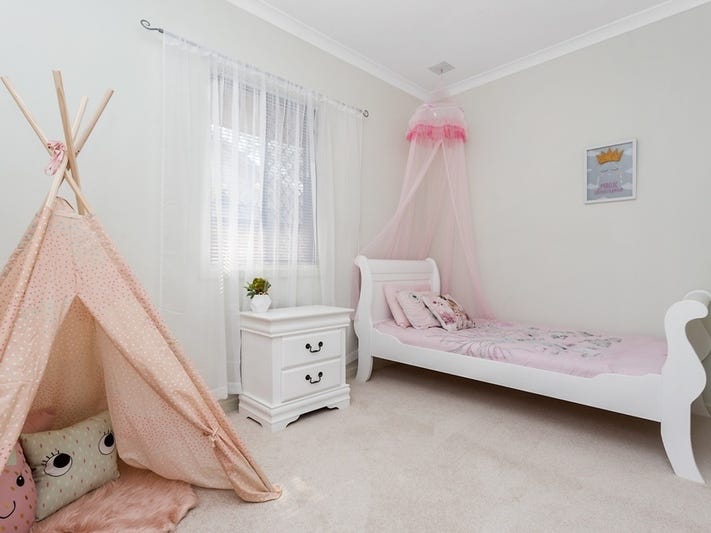 UNDER OFFER 16