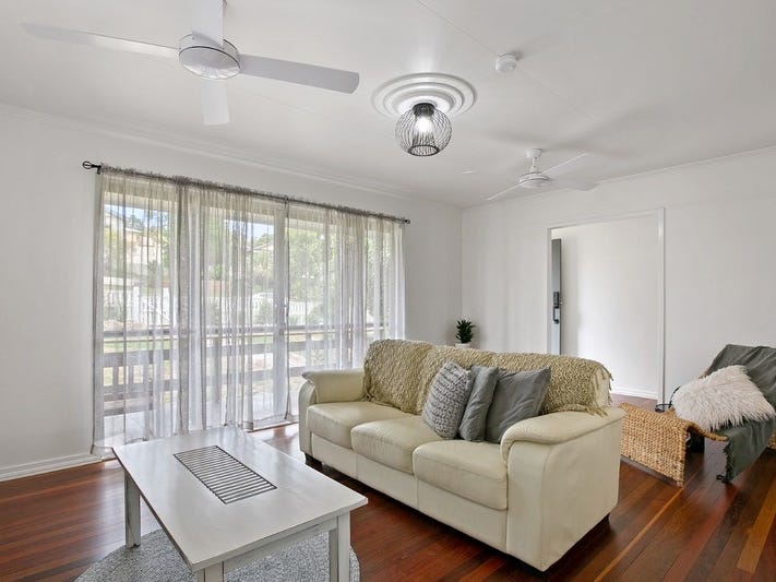 Completely Renovated Queenslander in Gympie 6