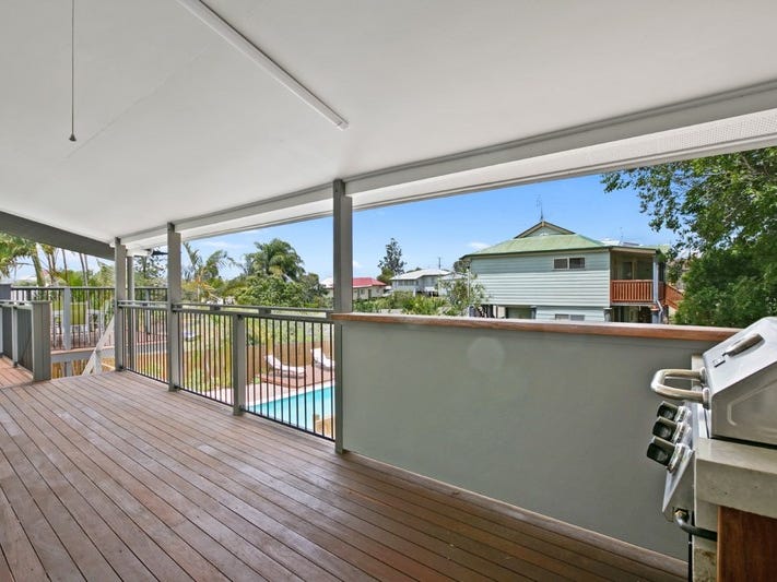 Completely Renovated Queenslander in Gympie 10