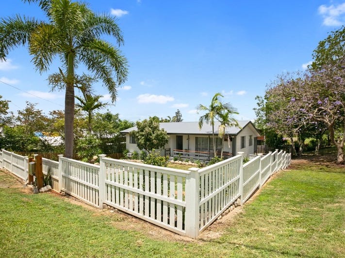 Completely Renovated Queenslander in Gympie 17