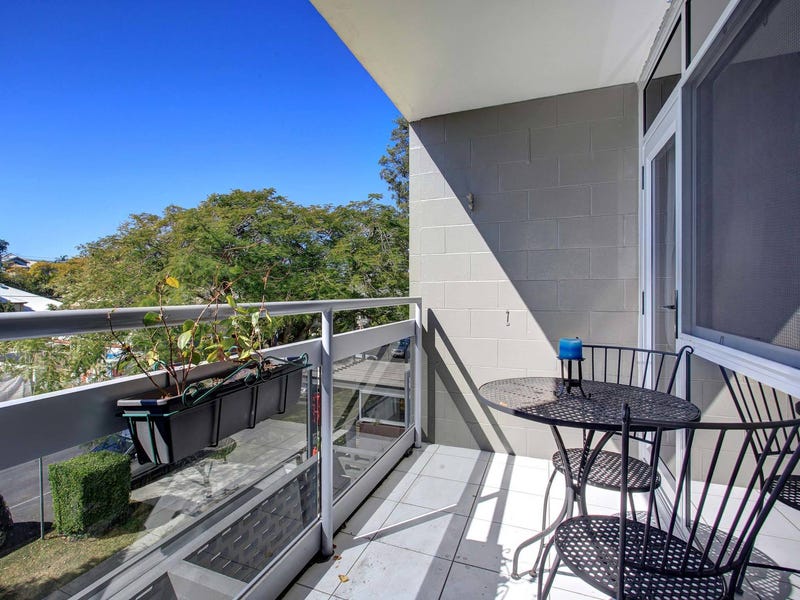 Affordable Riverfront, 2 bedroom apartment 7