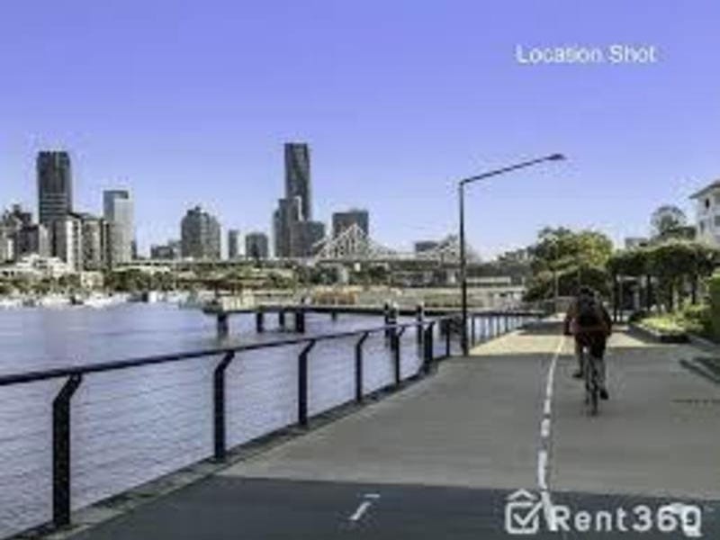 Affordable Riverfront, 2 bedroom apartment 13