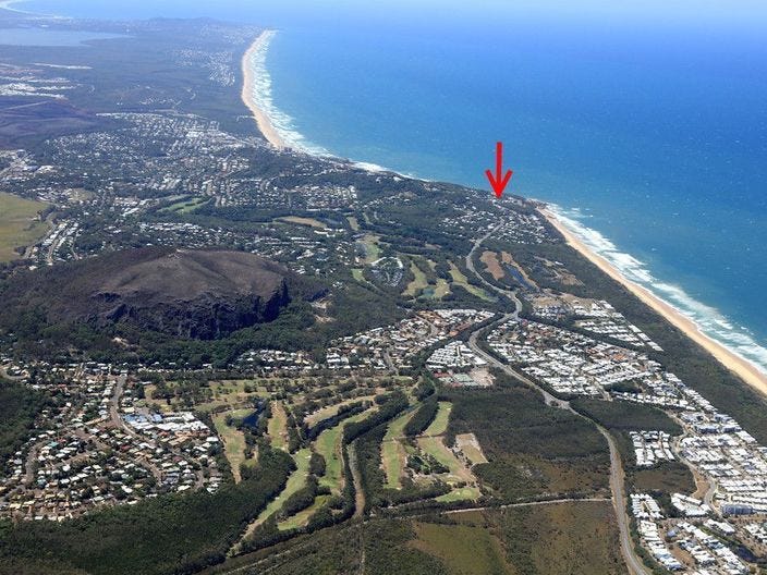 Yaroomba beaches private hilltop dual-living beach shack