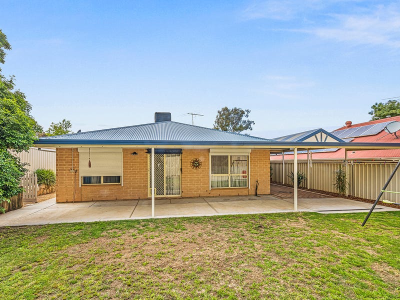 WELL LOVED HOME, JUST MOVE 16