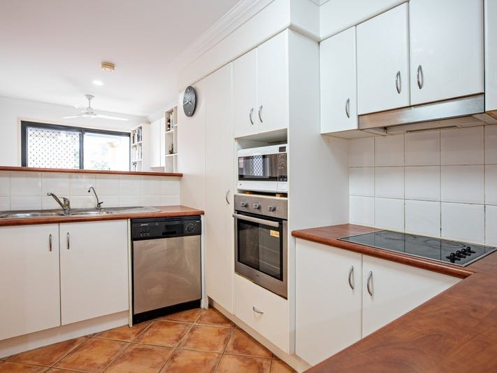 Prestige Lifestyle in Peaceful Gated 5