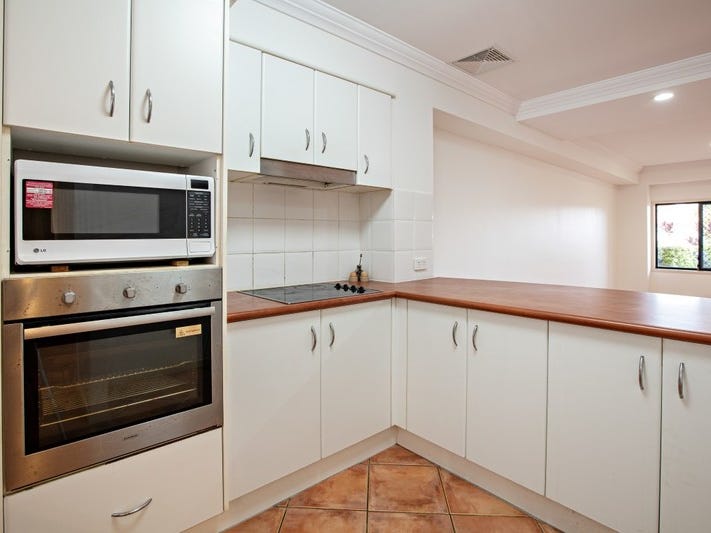 Prestige Lifestyle in Peaceful Gated 6