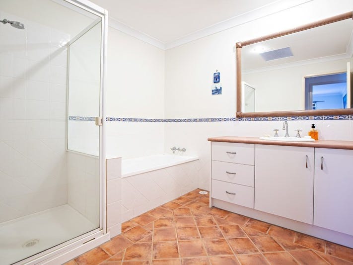 Prestige Lifestyle in Peaceful Gated 7