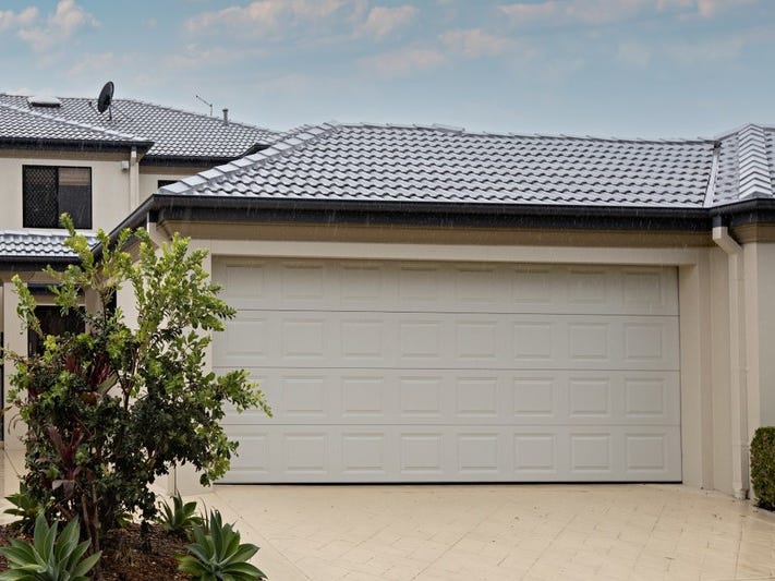 Prestige Lifestyle in Peaceful Gated 12